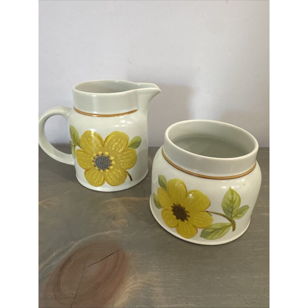 Royal Doulton ‘Summer Days’ Lambeth Stoneware Cream And Sugar Set 1973 No Lid